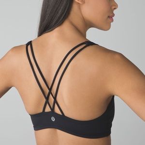 Lululemon Free To Be Sports Bra in Black